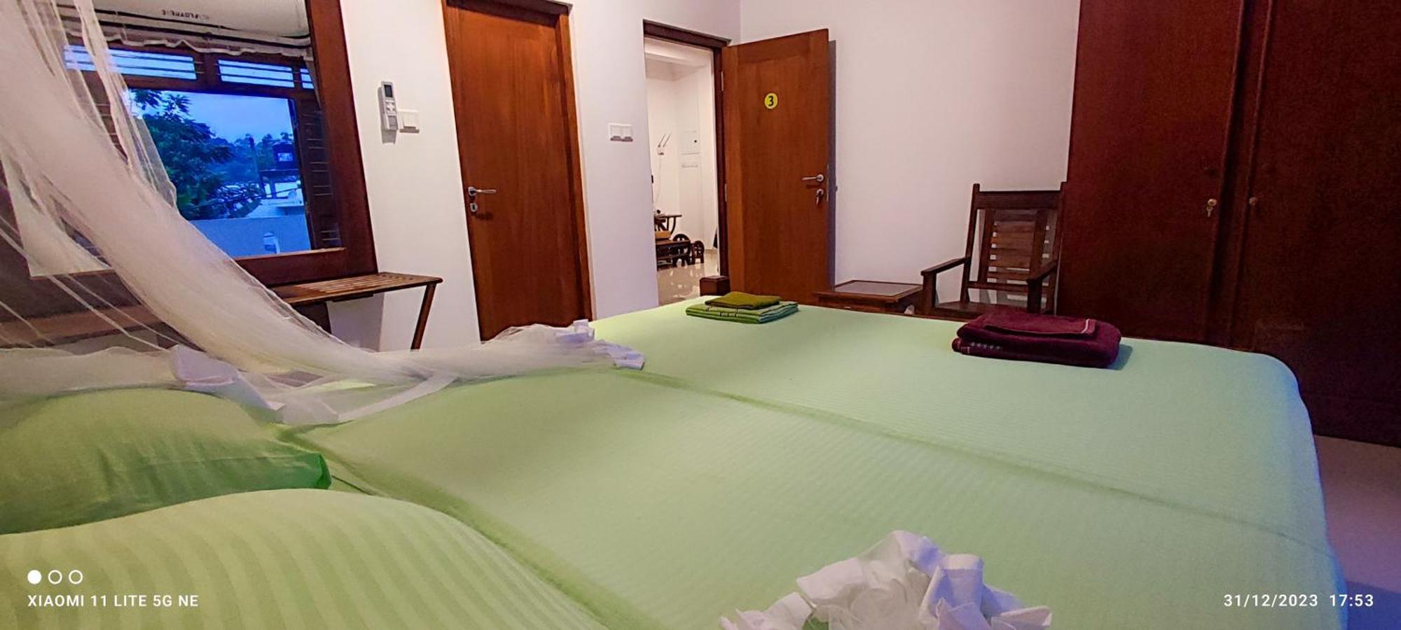 Villa Tanzanite ฮิกคาดูวา ภายนอก รูปภาพ