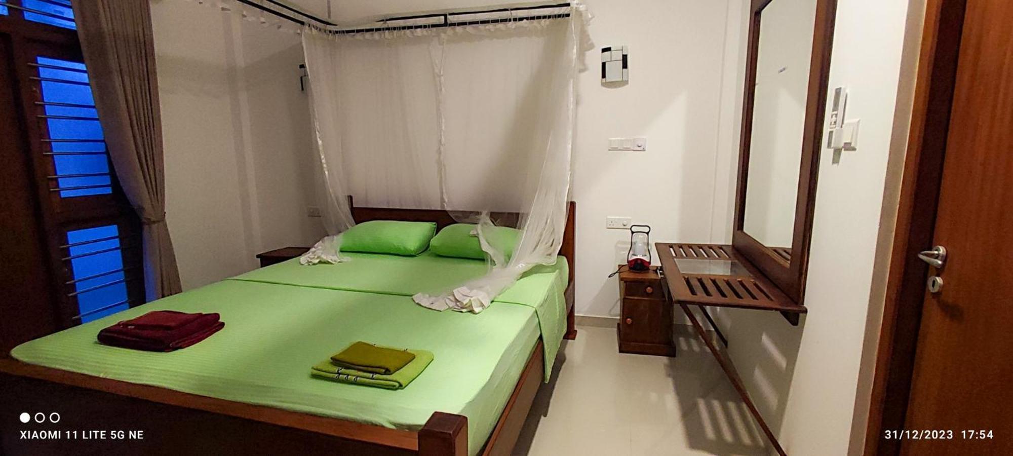 Villa Tanzanite ฮิกคาดูวา ภายนอก รูปภาพ