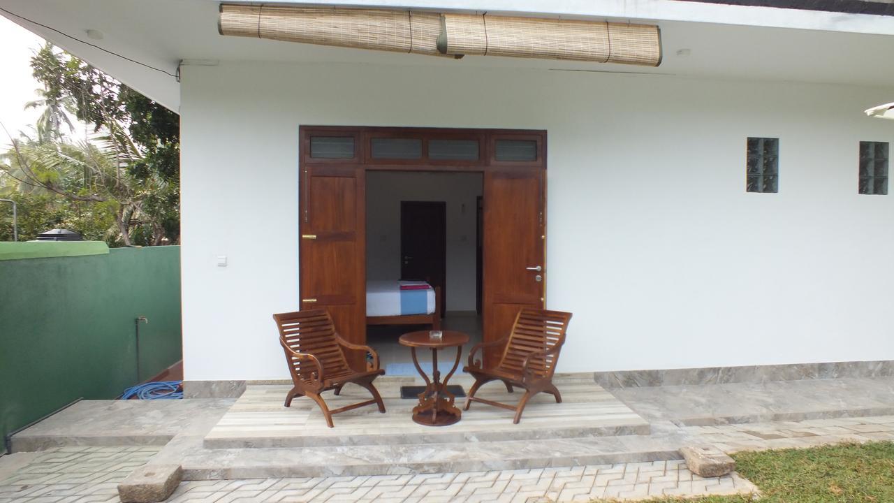 Villa Tanzanite ฮิกคาดูวา ภายนอก รูปภาพ